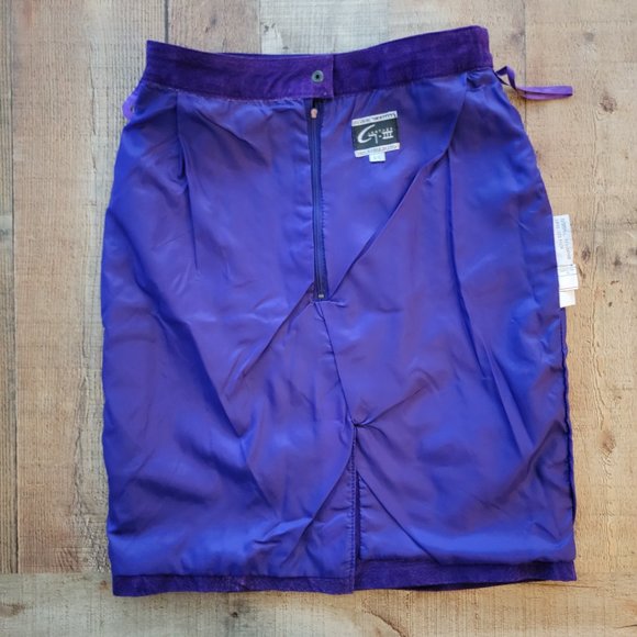 Vintage Global Identity Purple Suede Skirt - Picture 15 of 16
